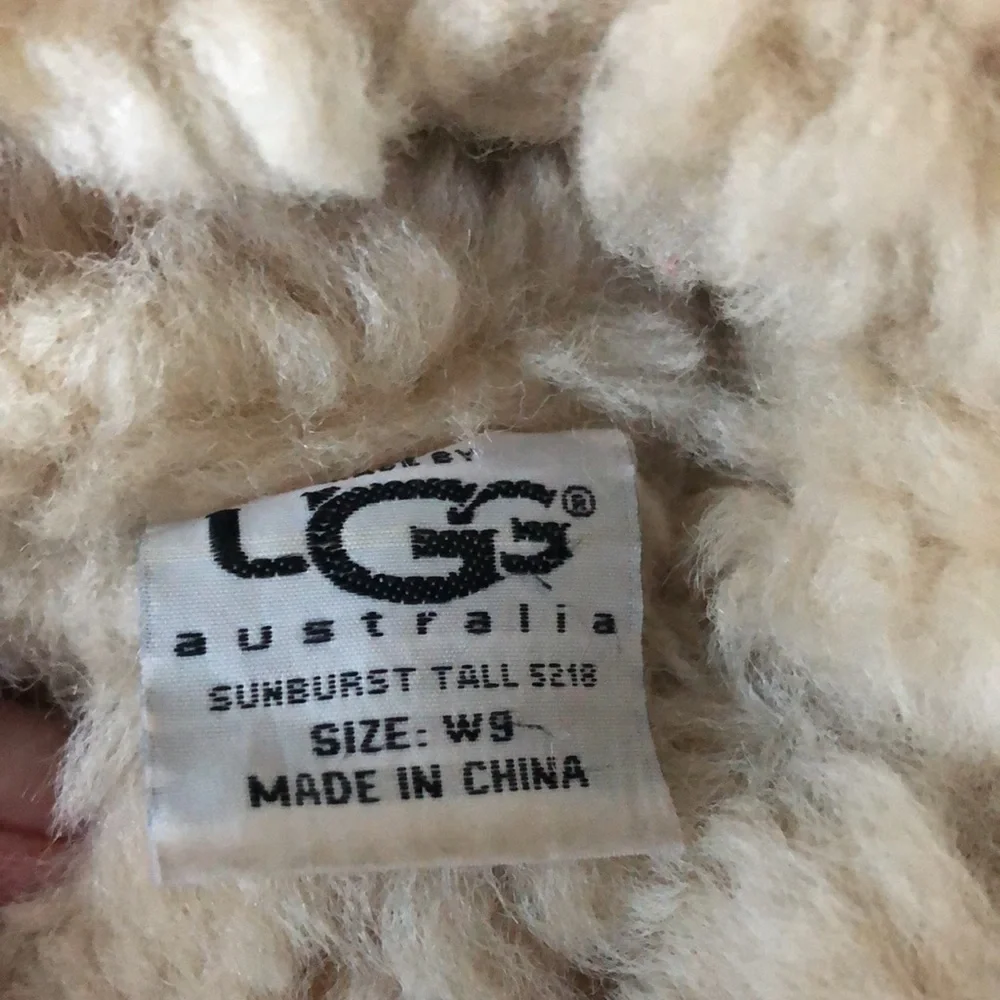 Ugg Sunburst 5218 Tall Boots Chestnut EUC ❄️😍💕 - Picture 5 of 8